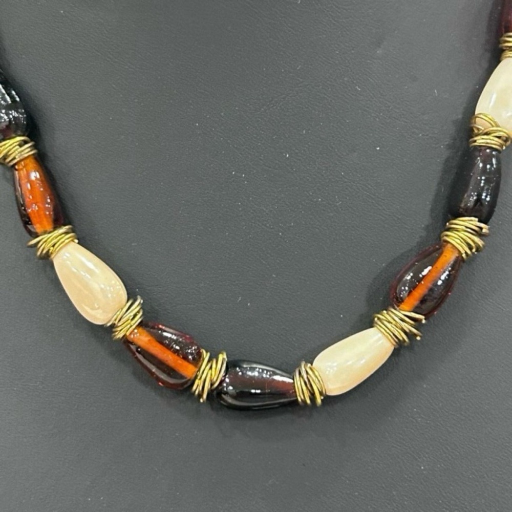 Vtg Southern Beaded Necklace Women's 20"
Brown Multi Teardrop
Shape Glass Beads - Picture 2 of 7